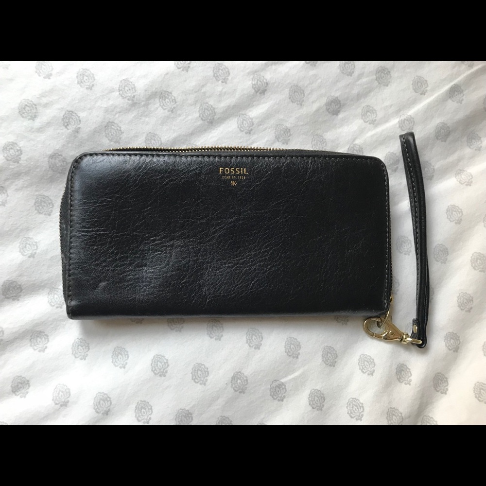 Fossil wallet